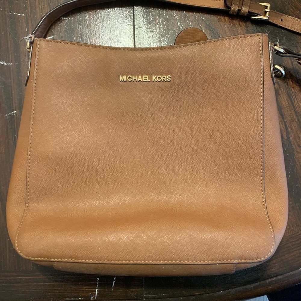 Michael Kors Crossbody